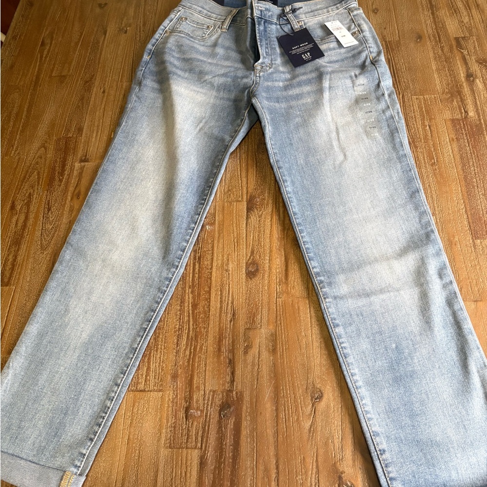 GAP Light Blue women’s Straight Jeans